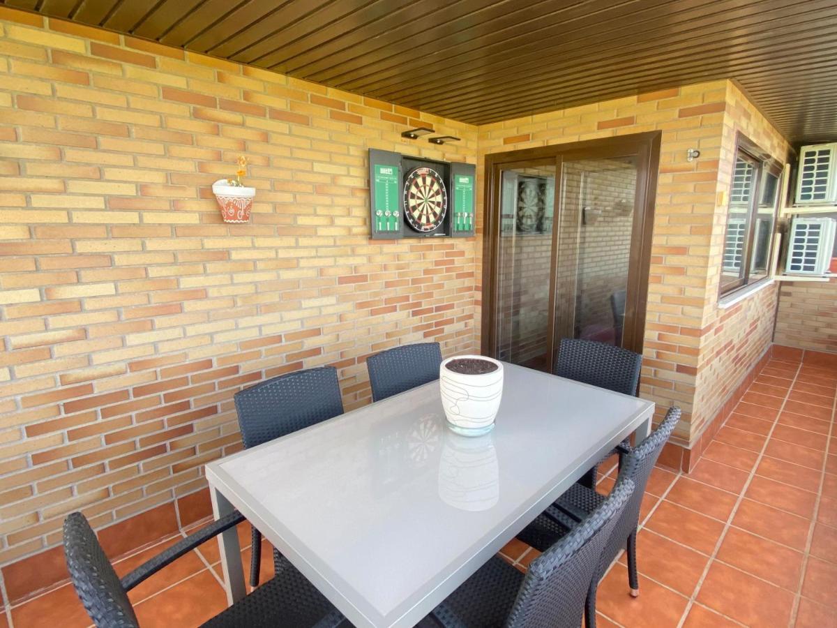 Apartmán Aires De Toledo-Parque Warner Y Madrid En Familia Exteriér fotografie