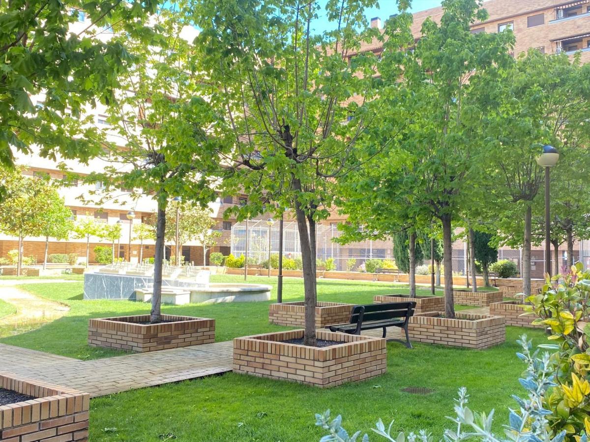 Apartmán Aires De Toledo-Parque Warner Y Madrid En Familia Exteriér fotografie