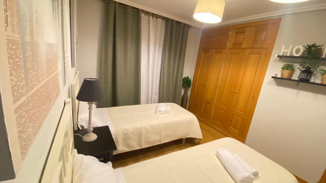 Apartmán Aires De Toledo-Parque Warner Y Madrid En Familia Exteriér fotografie